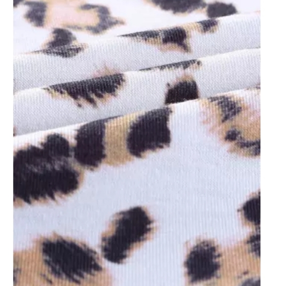 🍭1 XL left🌼New Boutique leopard babydoll top - Picture 4 of 8